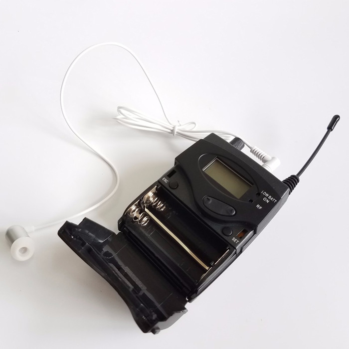 モノプロフェッショナルステージパフォーマンスBK500ワイヤ - In Ear Monitor Iem のレビューと価格