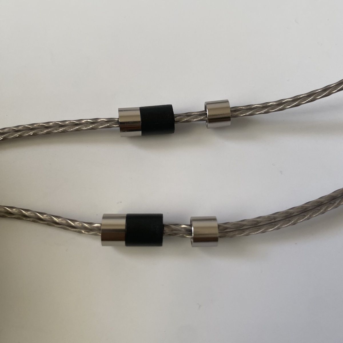 MMCX銀メッキヘッドフォンアップグレードケーブル、HiFi - Audiophile Headphone Wired のレビューと価格